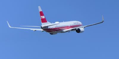 American Airlines Boosts 2025 Profit Outlook as Capacity Cuts Lift Fares